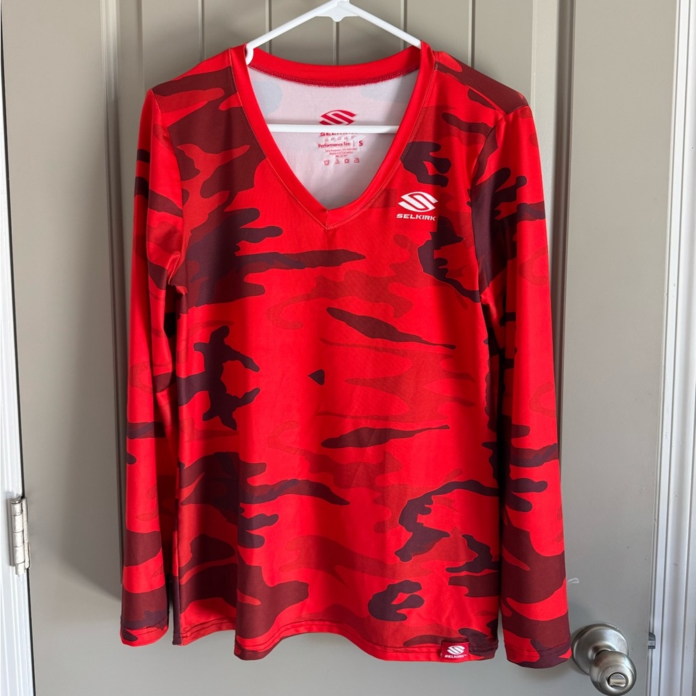 (NWOT) Selkirk long sleeve V-neck
